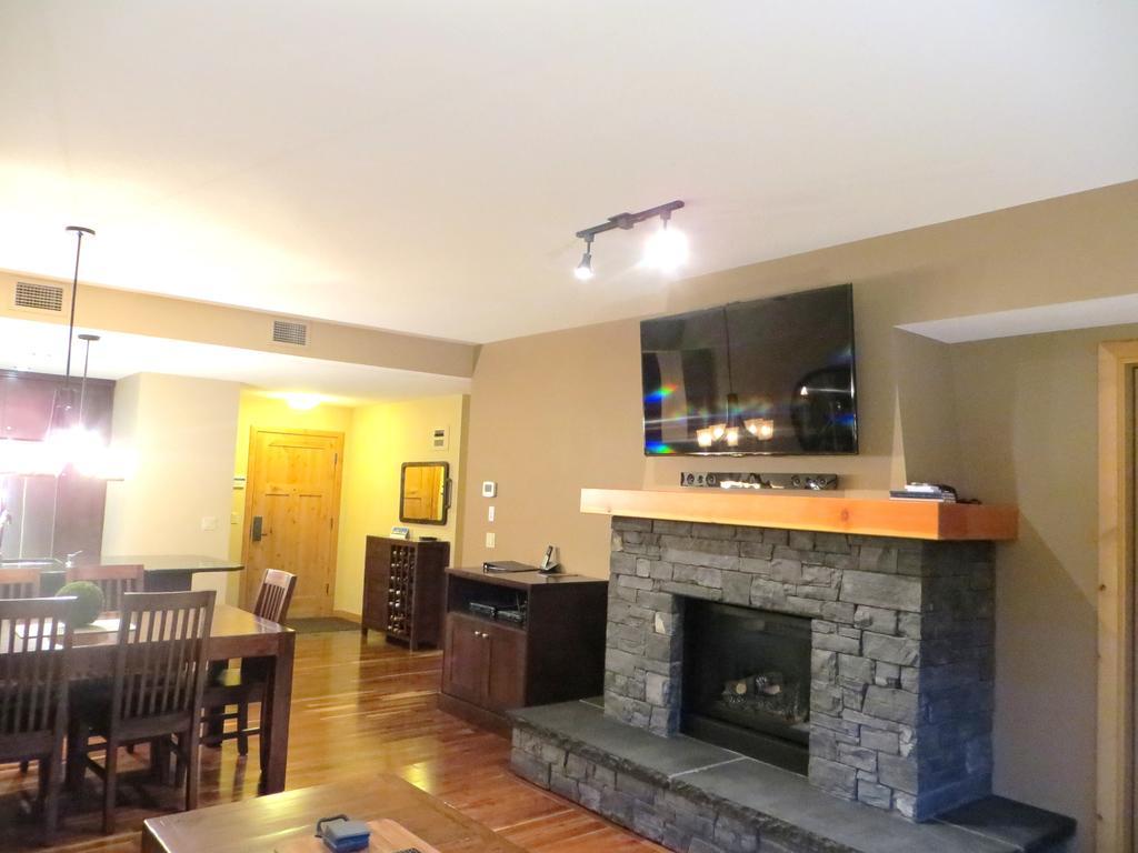 Luxury Canmore Vacations Ruang foto