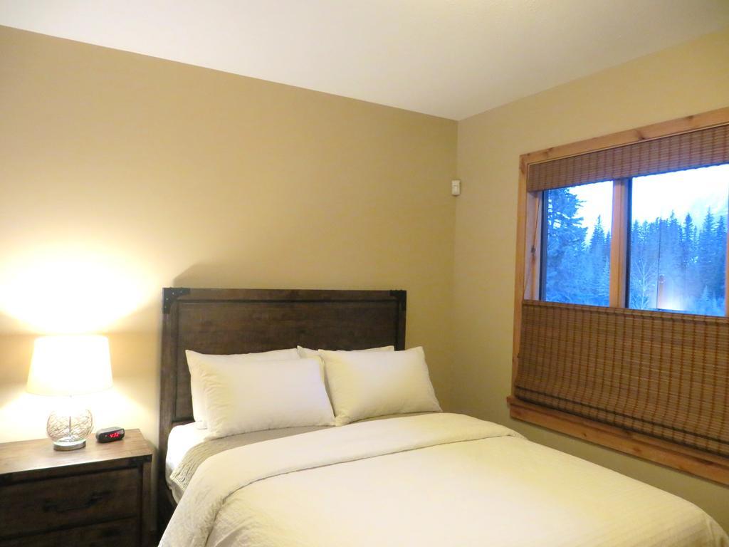 Luxury Canmore Vacations Ruang foto